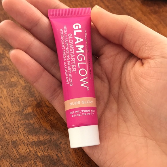 glamglow nude moisturizer